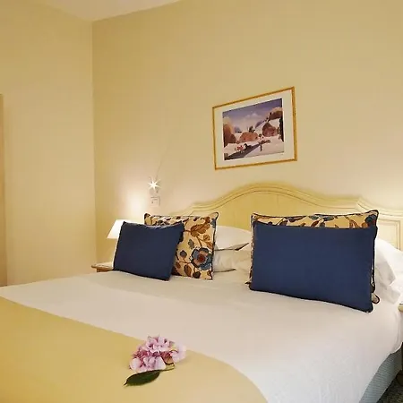 Grand Aminta Hotel 4*