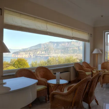 Hotel Grand Aminta 4*