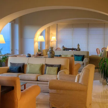 Grand Aminta מלון 4*