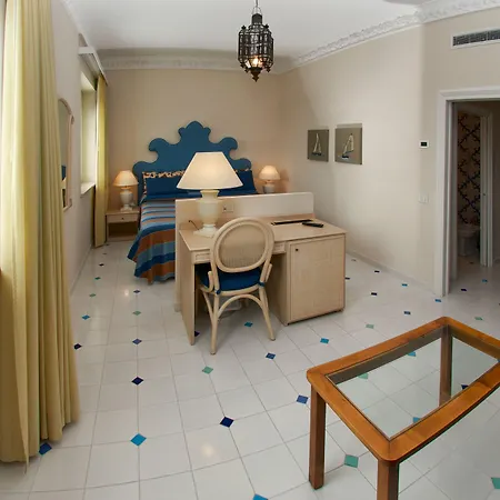 Grand Aminta 4*