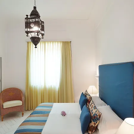 מלון Grand Aminta 4*