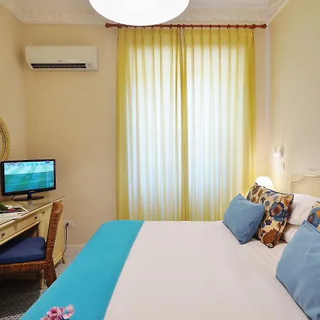 Grand Aminta Hotel