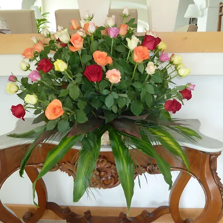 Grand Aminta Hotel
