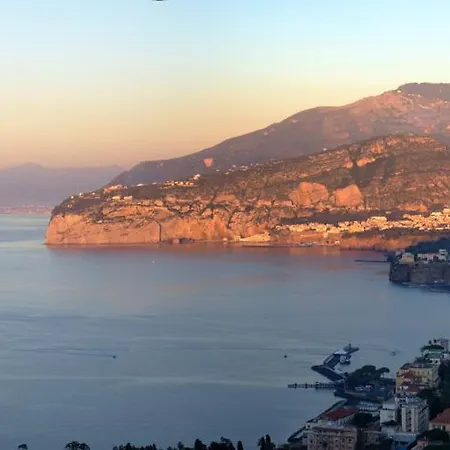 Grand Aminta מלון 4*