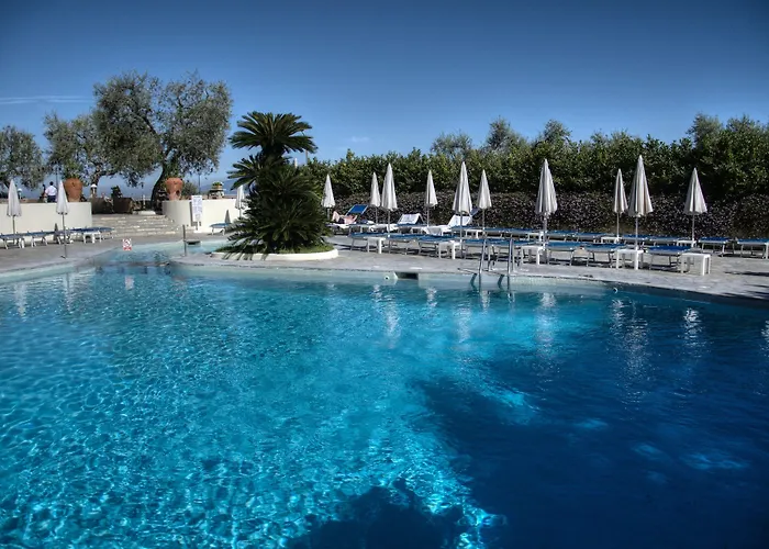 グランド アミンタ ホテル