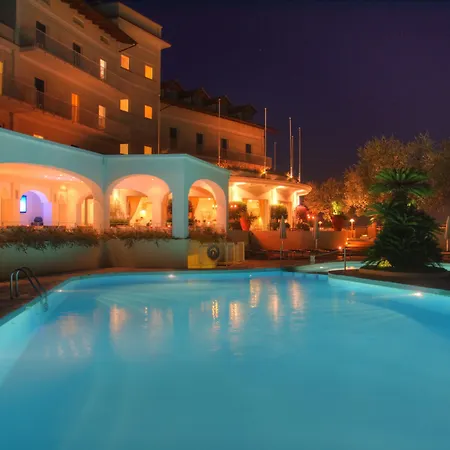 Grand Aminta Península Sorrentina